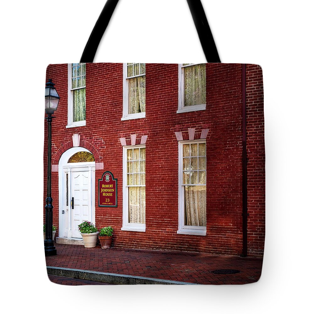 Annapolis Tote Bag featuring the photograph Robert Johnson House MD by Susan Candelario