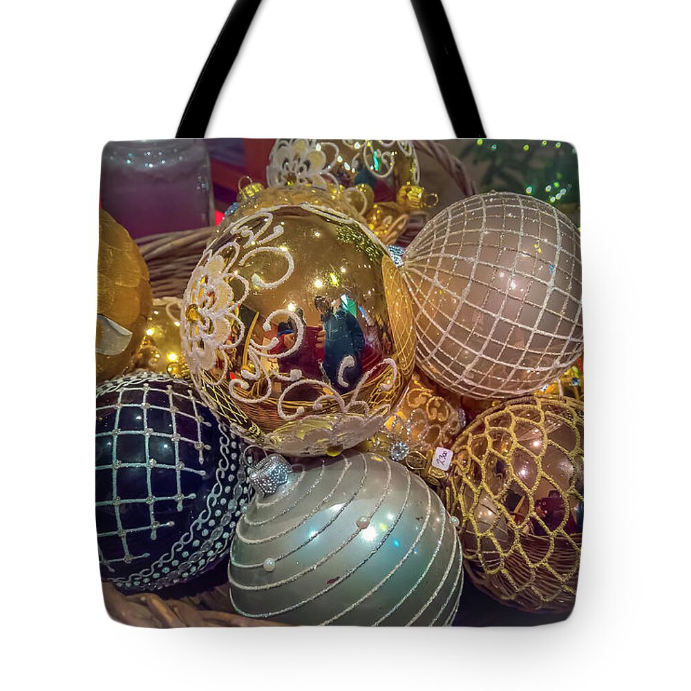 Christmas Tote Bag featuring the photograph Round Christmas by Agnes Caruso