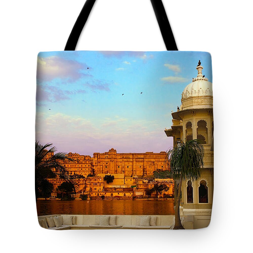 Arch Tote Bag featuring the photograph Royal At Sunset by Sharad Gupta