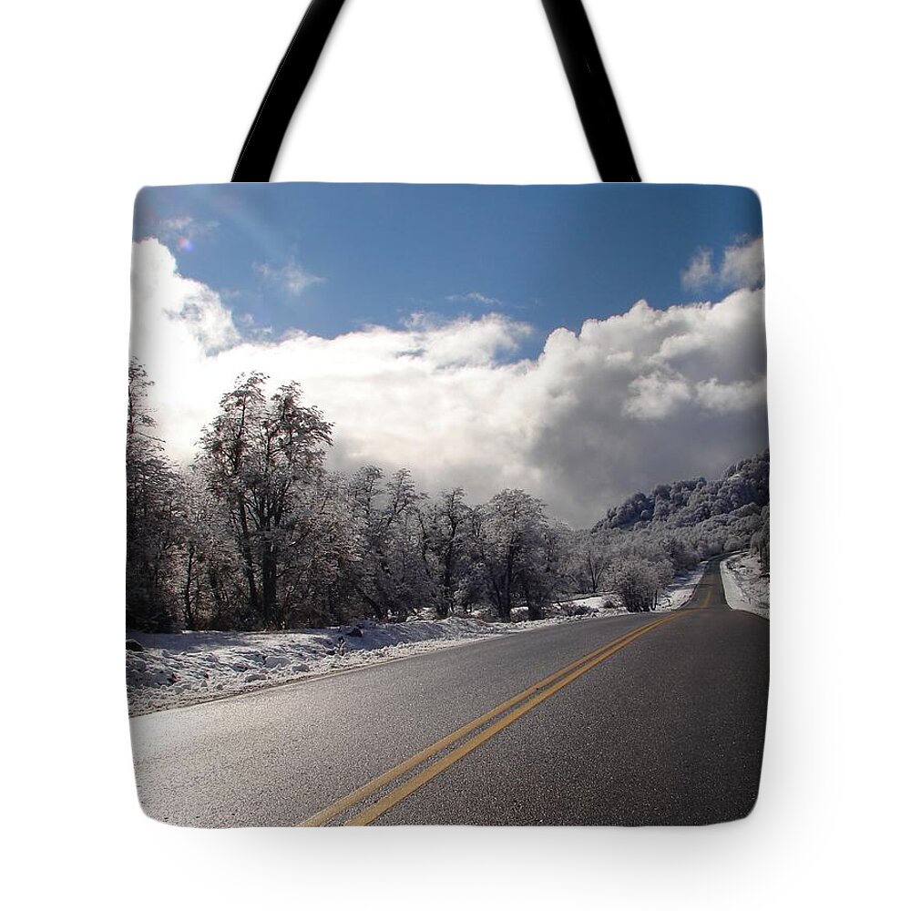 Tranquility Tote Bag featuring the photograph Ruta Dos Siete Lagosargentina by Image By C