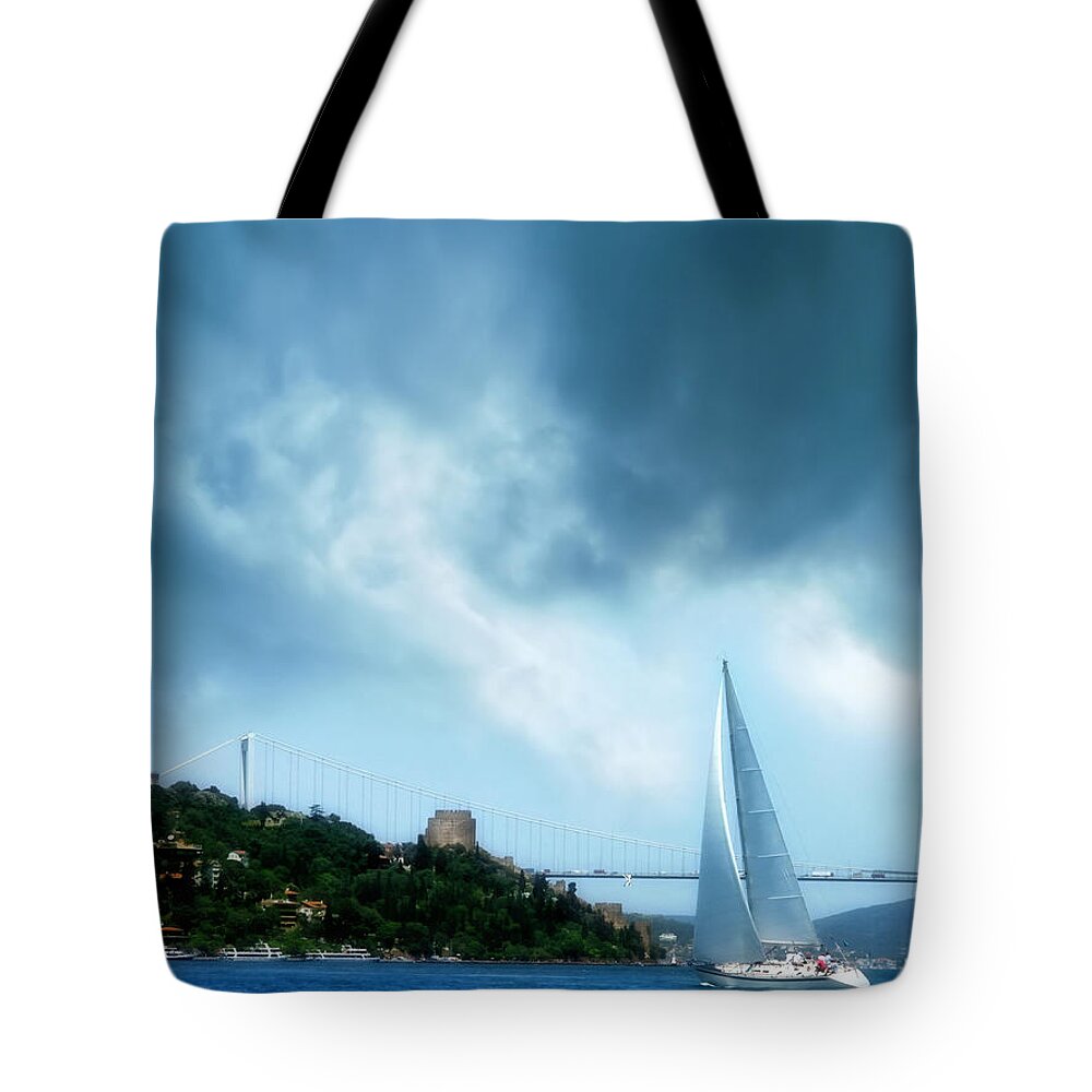 Istanbul Tote Bag featuring the photograph Sailing Boat In Istanbul by Imagedepotpro