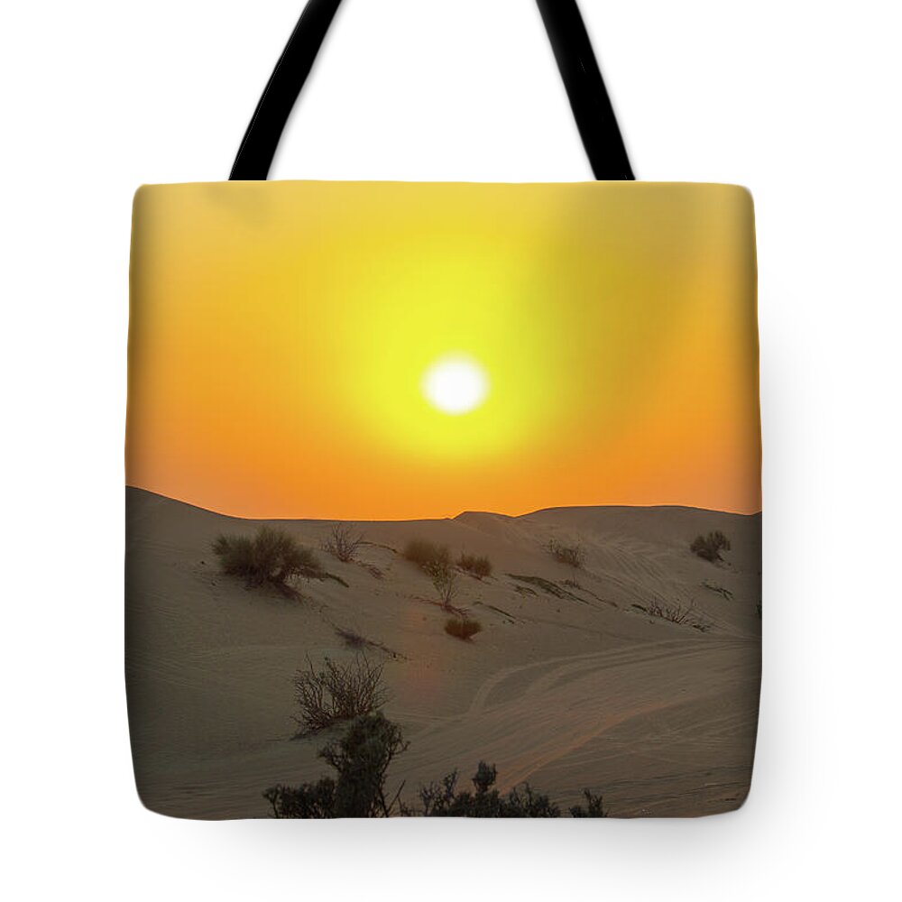 Sand Dunes Sunset Saudi Tote Bag featuring the photograph Saudi Desert Sunset by Rocco Silvestri