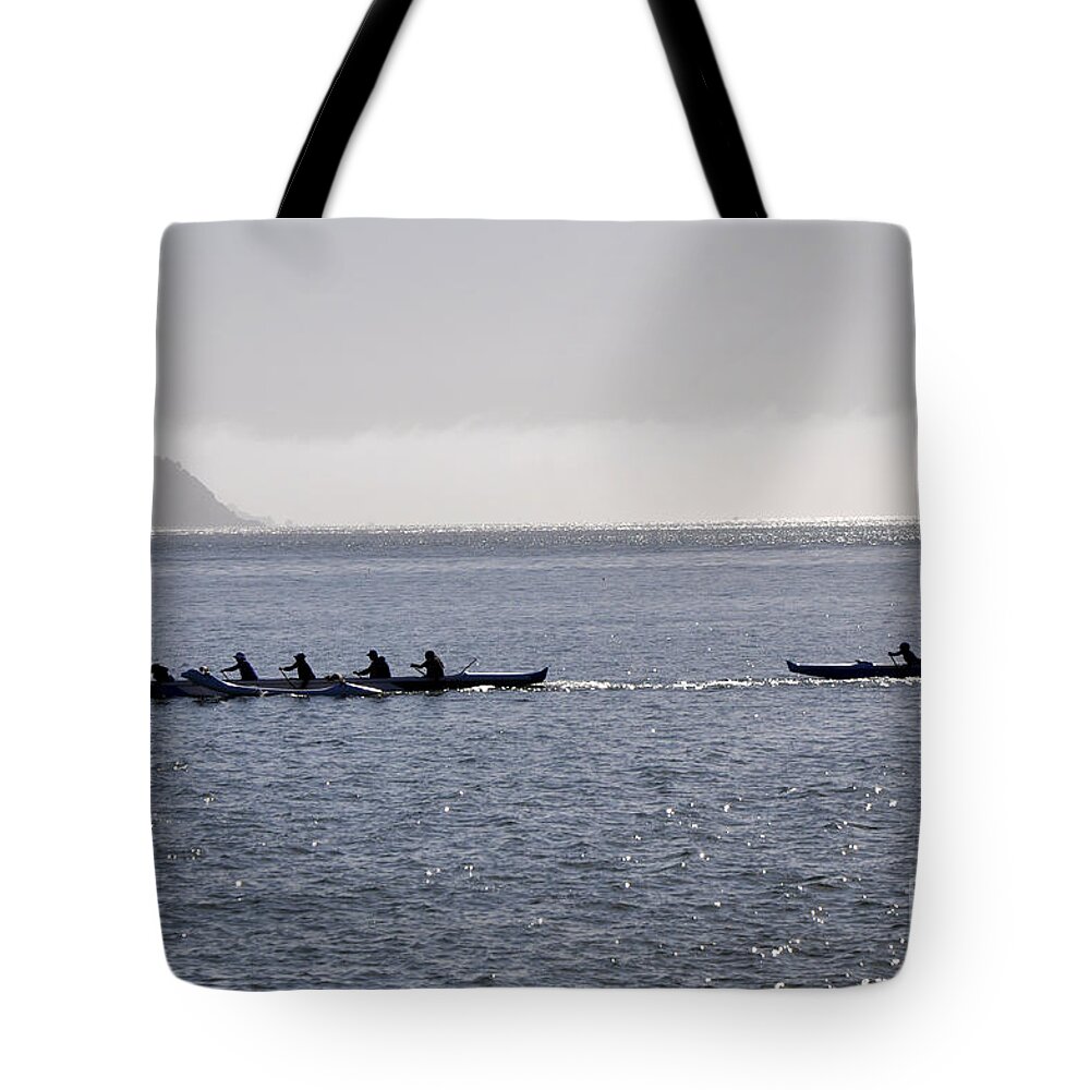 Sausalito Tote Bag featuring the photograph Sausalito 09 by Andrew Dinh