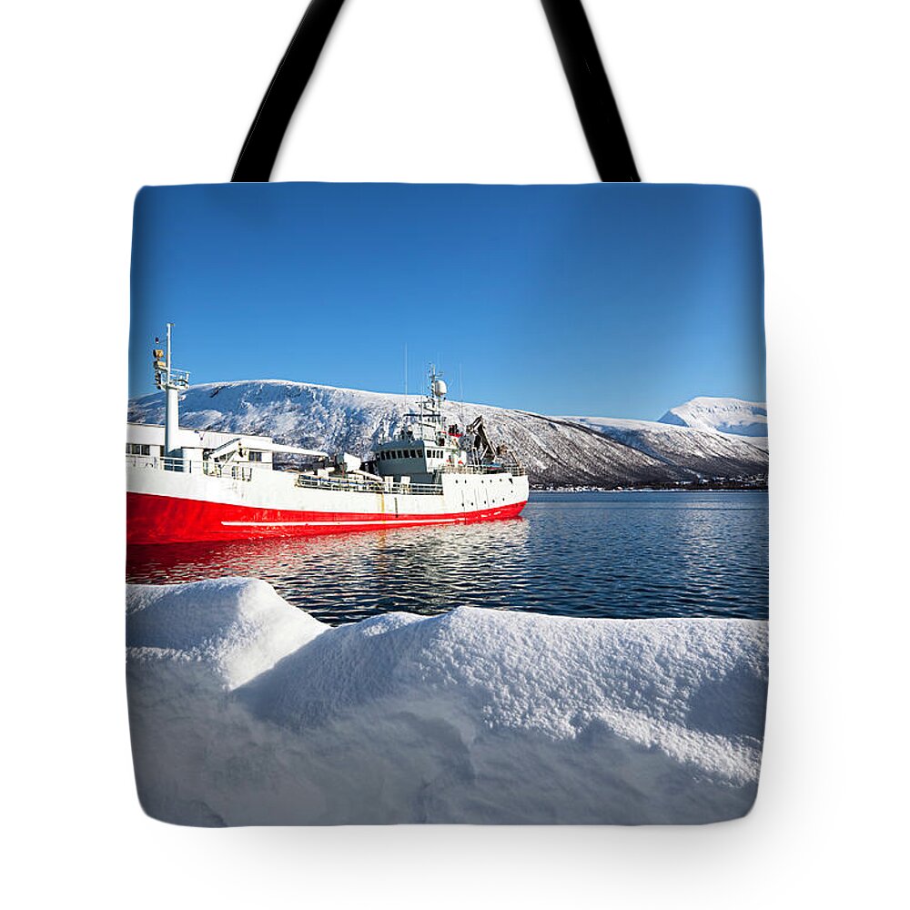 Scenics Tote Bag featuring the photograph Ship At Tromso by Nicolamargaret