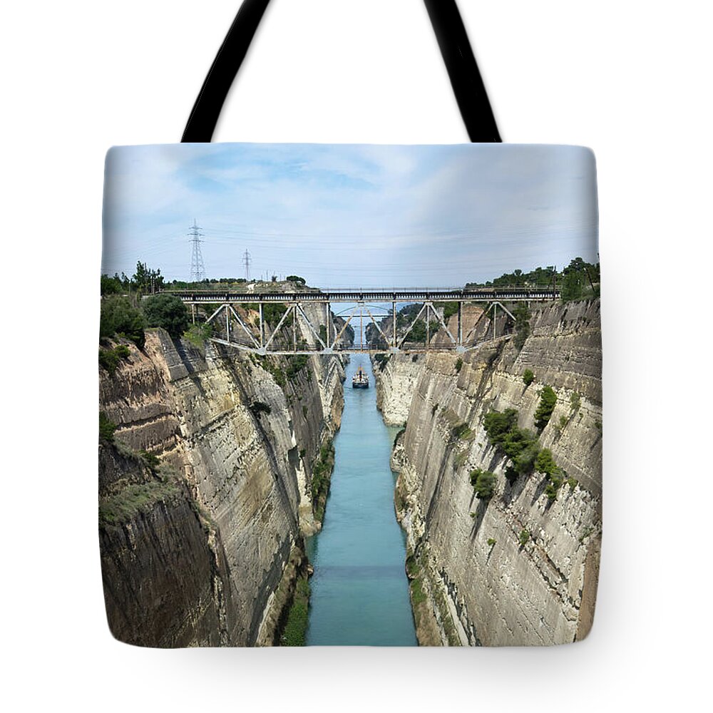 Tranquility Tote Bag featuring the photograph Ship Sailing Through Corinth Canal by Ilan Shacham