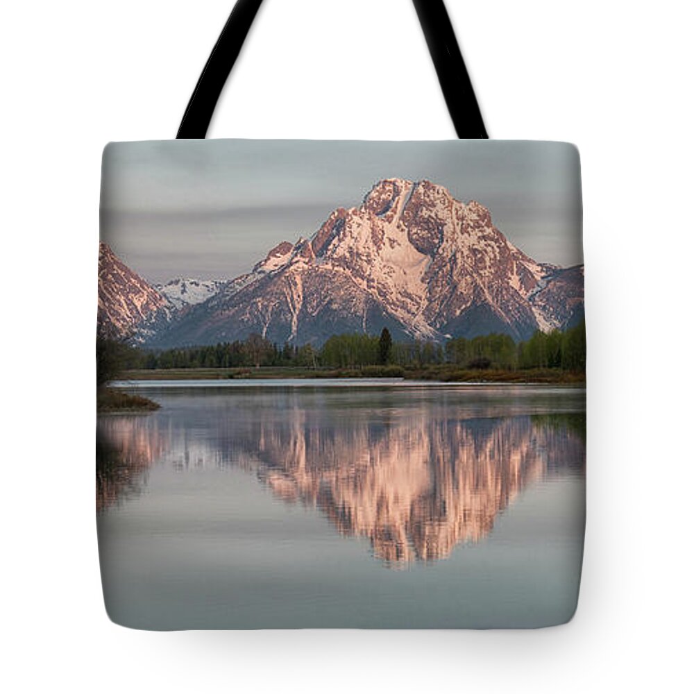 Scenics Tote Bag featuring the photograph Snake River Sunrise by Dbushue Photography
