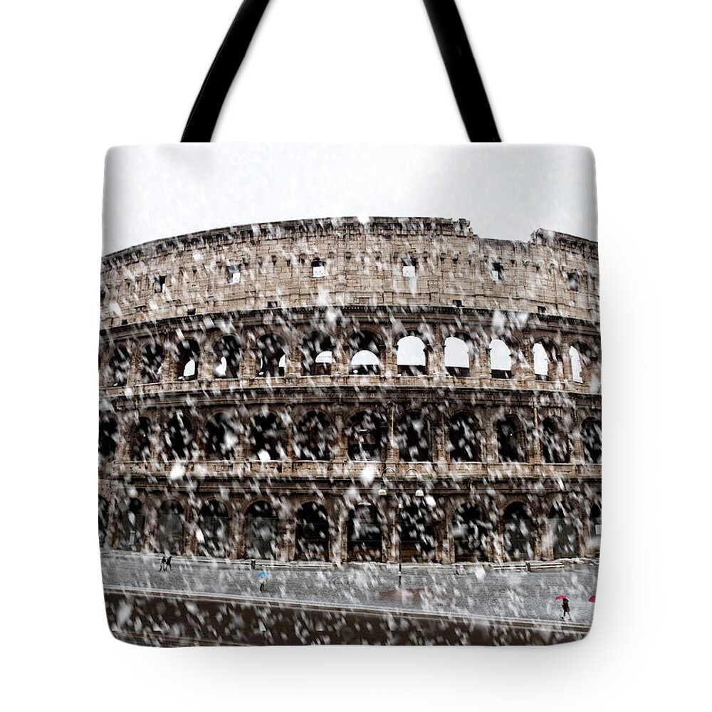 Arch Tote Bag featuring the photograph Snowy Colosseum, Rome by Nico De Pasquale Photography