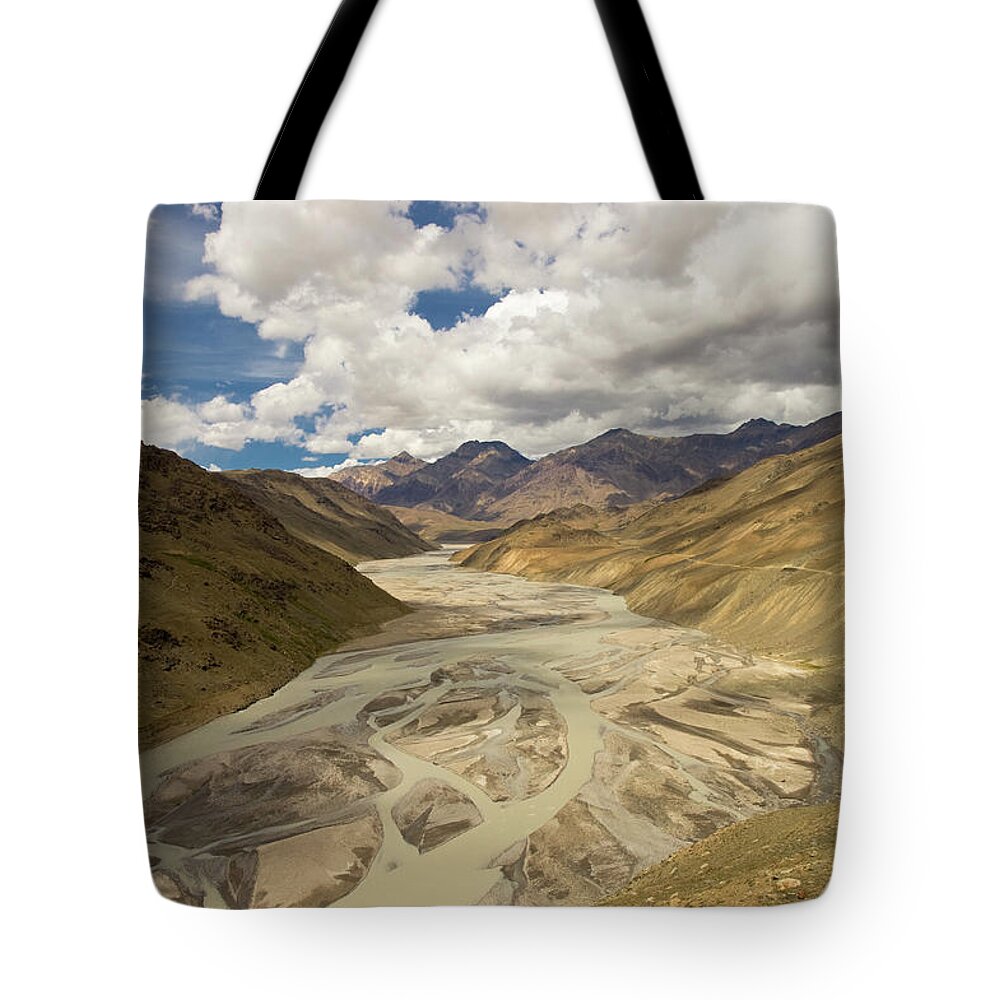 Chandra Taal Tote Bags
