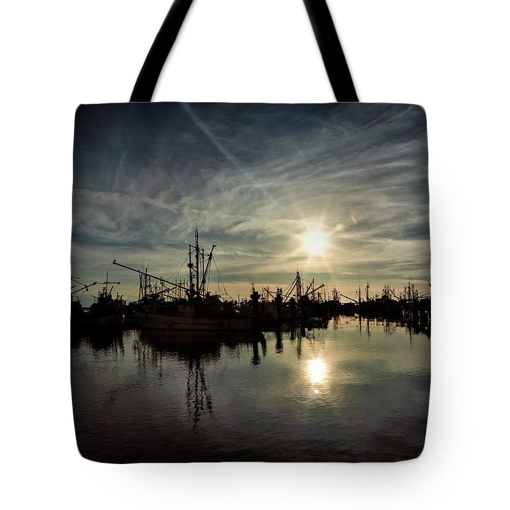 Silhouette Tote Bag featuring the photograph Steveston Silhouette by Monte Arnold
