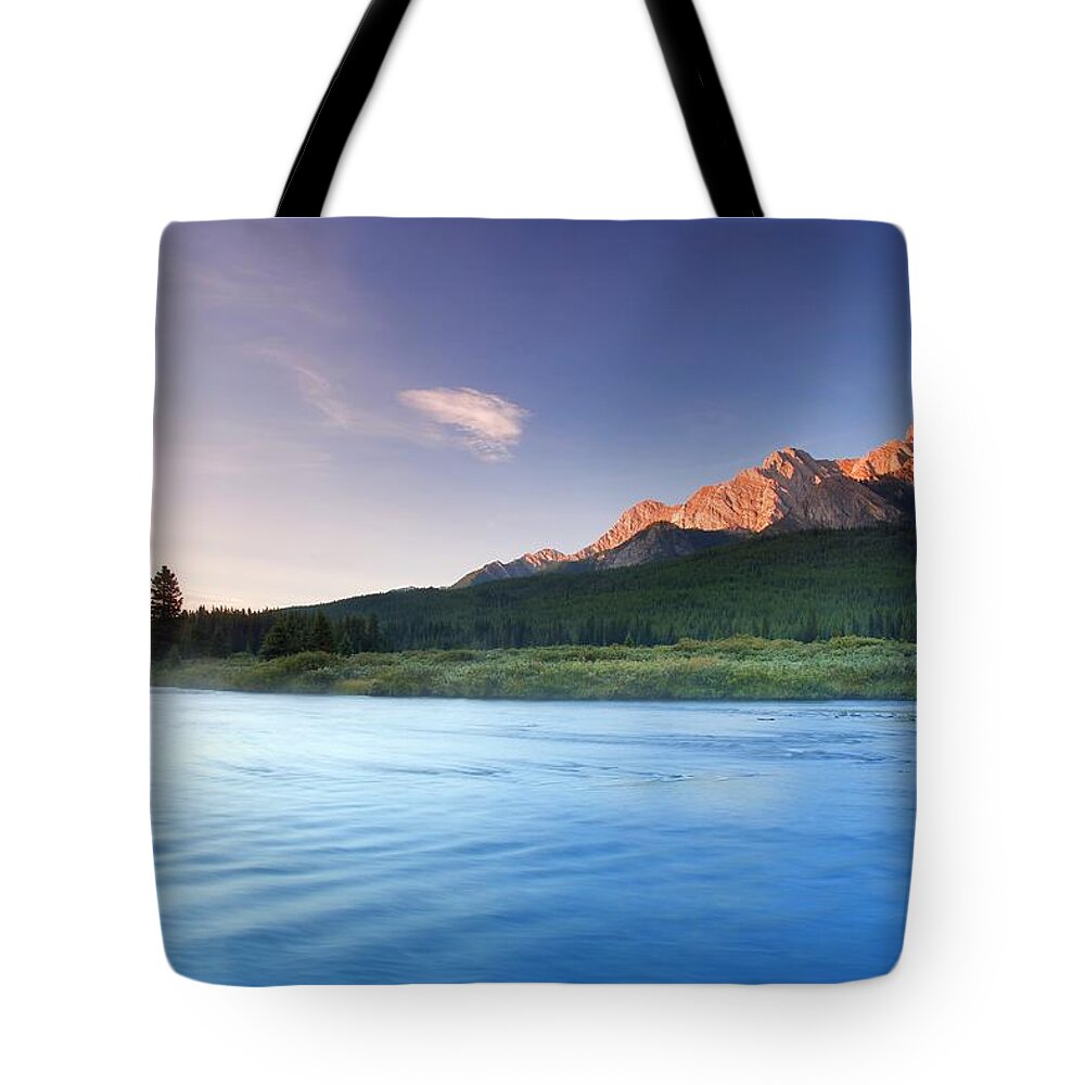 Tranquility Tote Bag featuring the photograph Sunrise And Early Morning Mist On River by Design Pics/carson Ganci