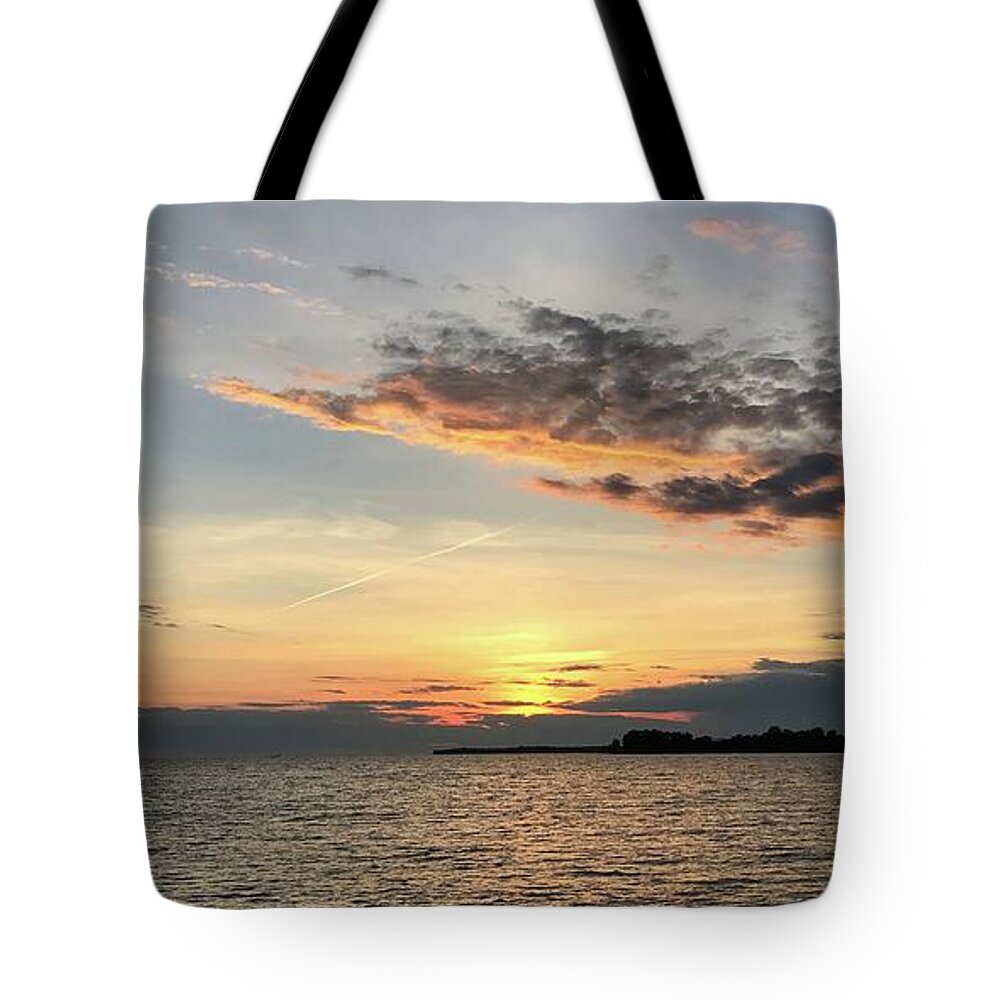 Sunset Tote Bag featuring the photograph Sunset 4 by Michael Lang