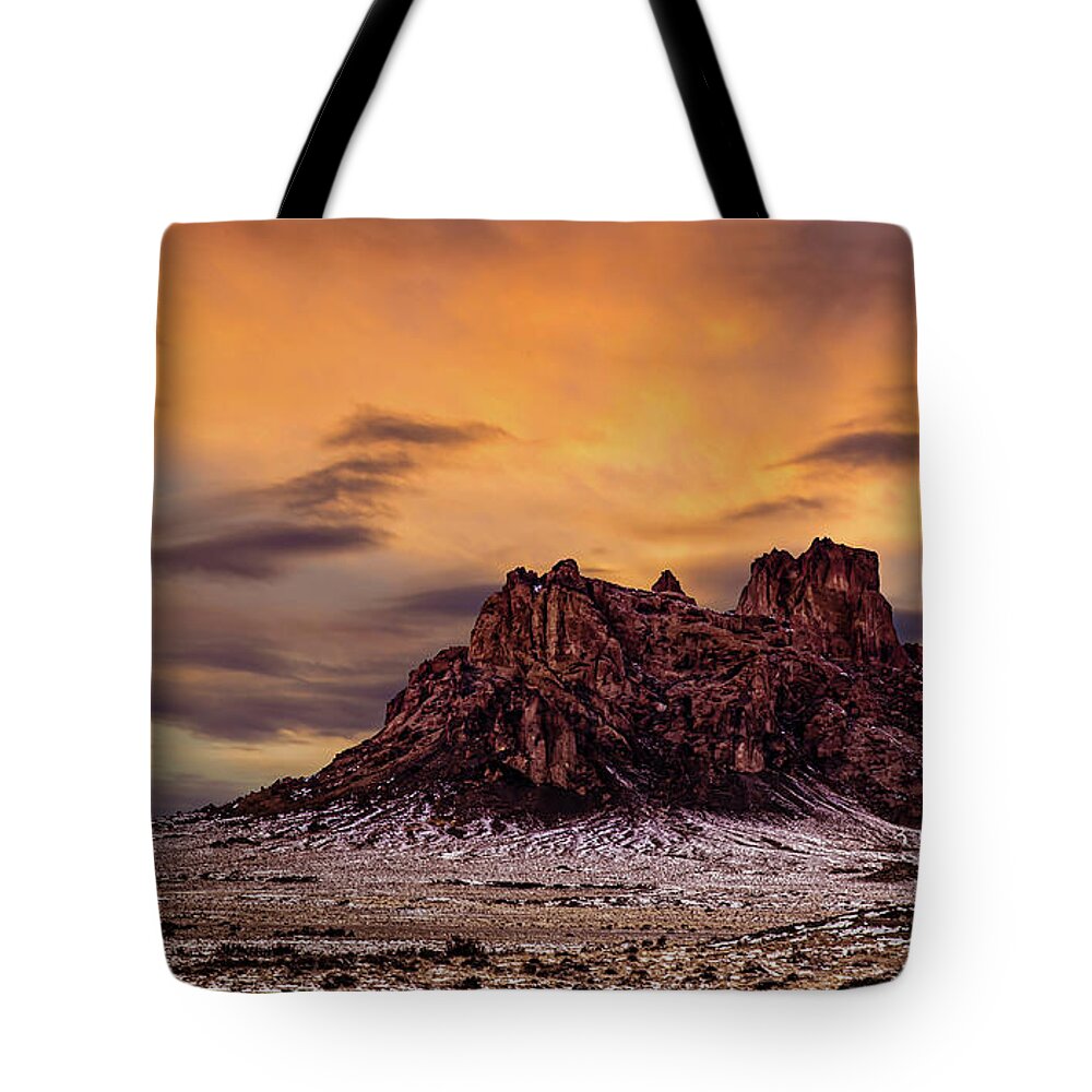 Bennett Peak Tote Bag featuring the photograph Sunset At Bennett Peak by Jaime Miller