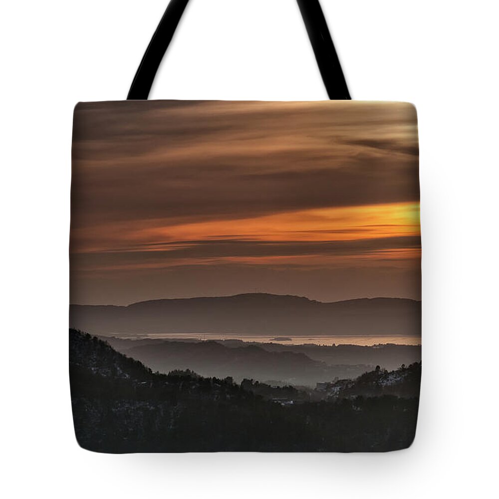 Scenics Tote Bag featuring the photograph Sunset by F. Verhelst, Papafrezzo Photography