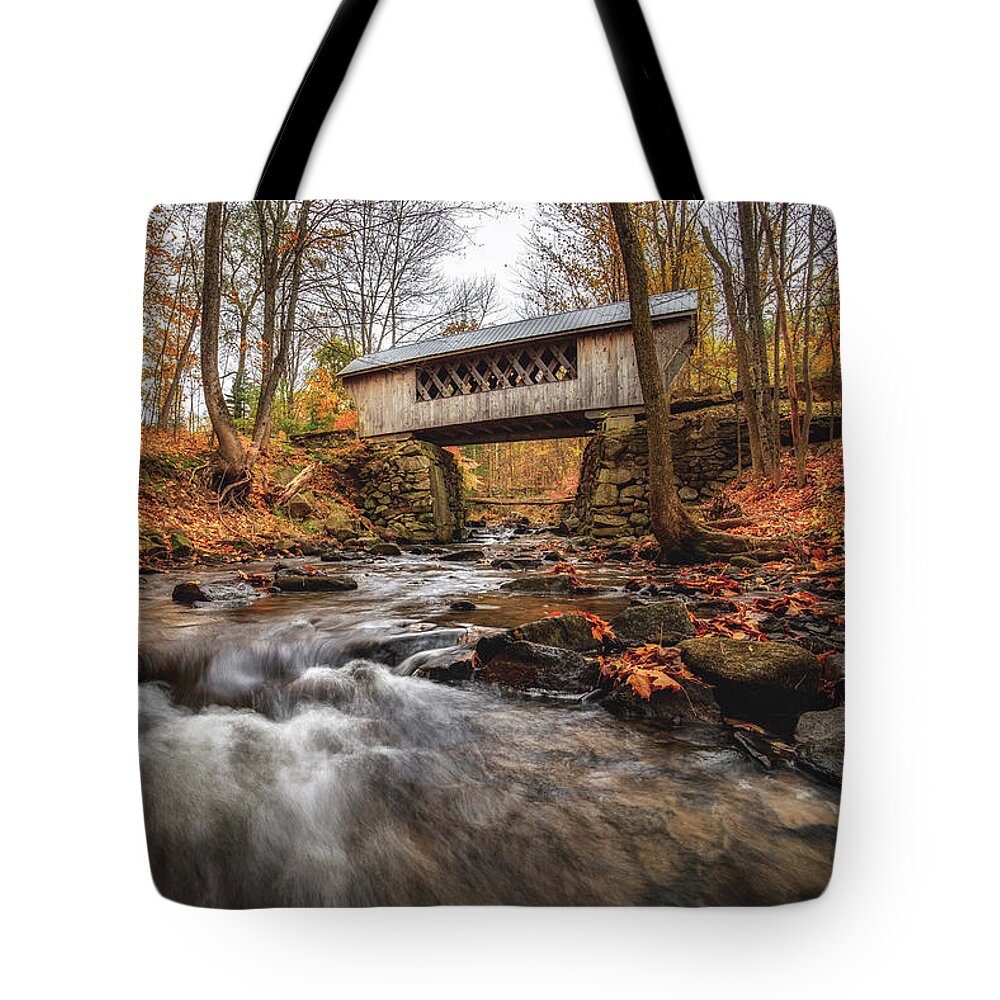 Covered Bridge Tote Bag featuring the photograph Tannery Hill Covered Bridge 2019 by Robert Clifford