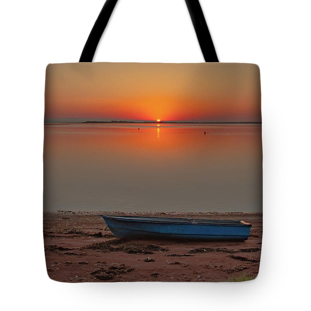 Ocean Tote Bag featuring the photograph The Perfect Sunrise by Marcy Wielfaert