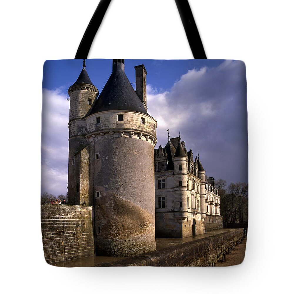 Tranquility Tote Bag featuring the photograph The Chateau De Chenonceau On Loire by Izzet Keribar