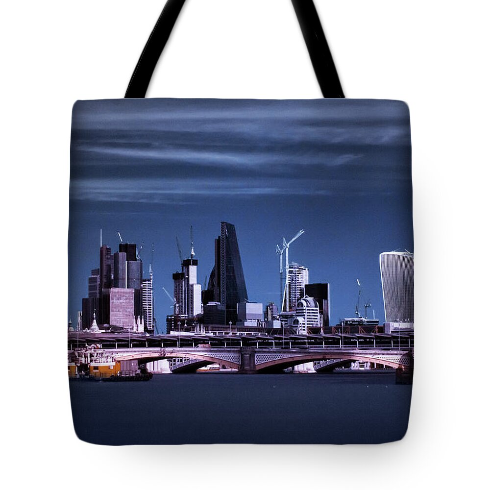 London Tote Bag featuring the photograph The City of London by Helga Novelli