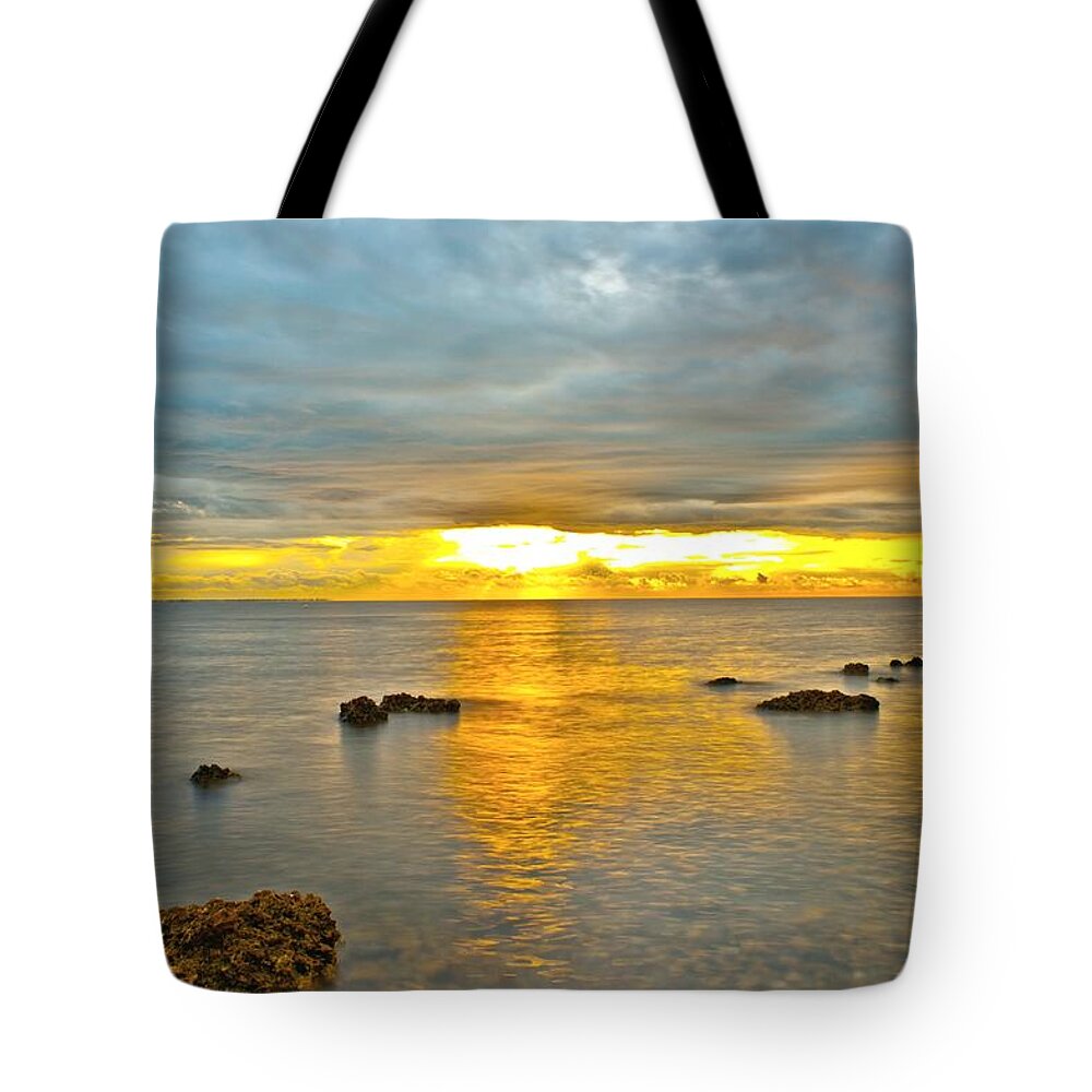 Sunsets Tote Bag featuring the photograph The destination by Edgar Estrada