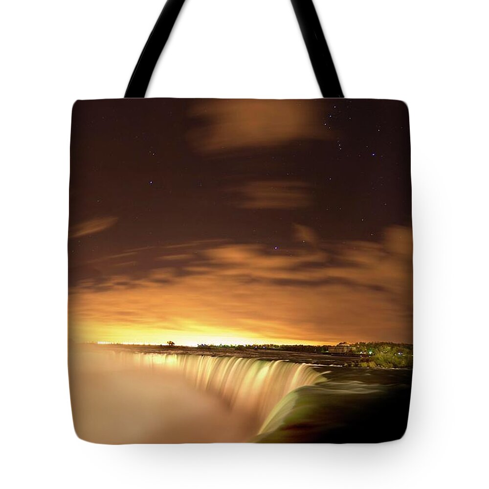 Scenics Tote Bag featuring the photograph The Stars Of Niagara Falls by Insight Imaging