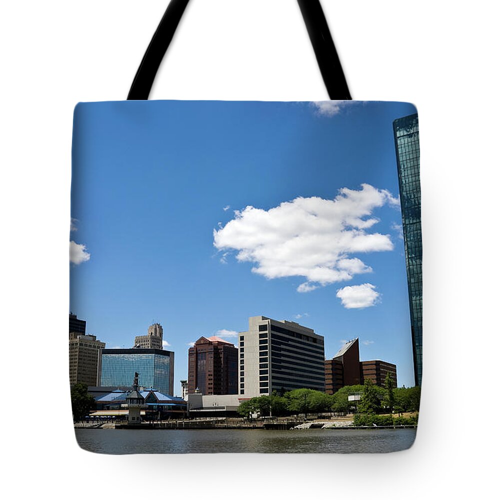 Building Exterior Tote Bag featuring the photograph Toledo, OH Skyline by Tito Slack