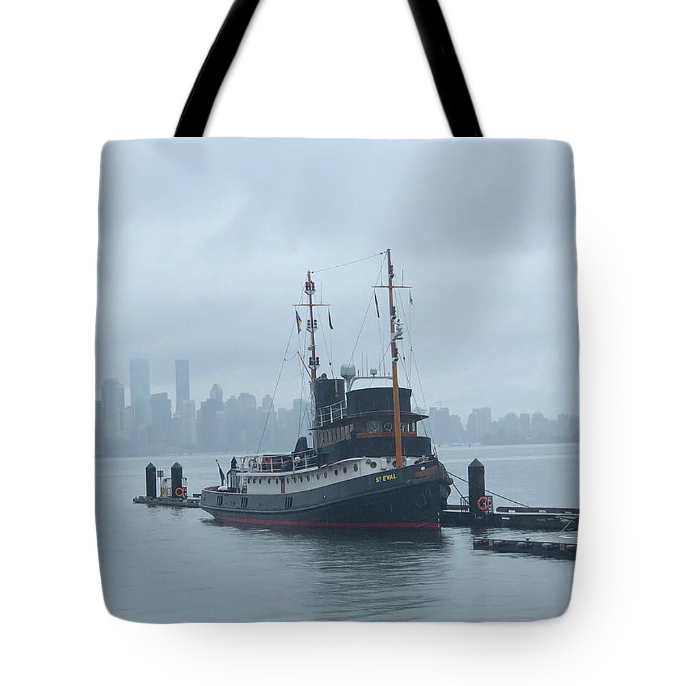 Tugboat Tote Bag featuring the photograph Tugboat in Vancouver Harbor by Tom Reynen