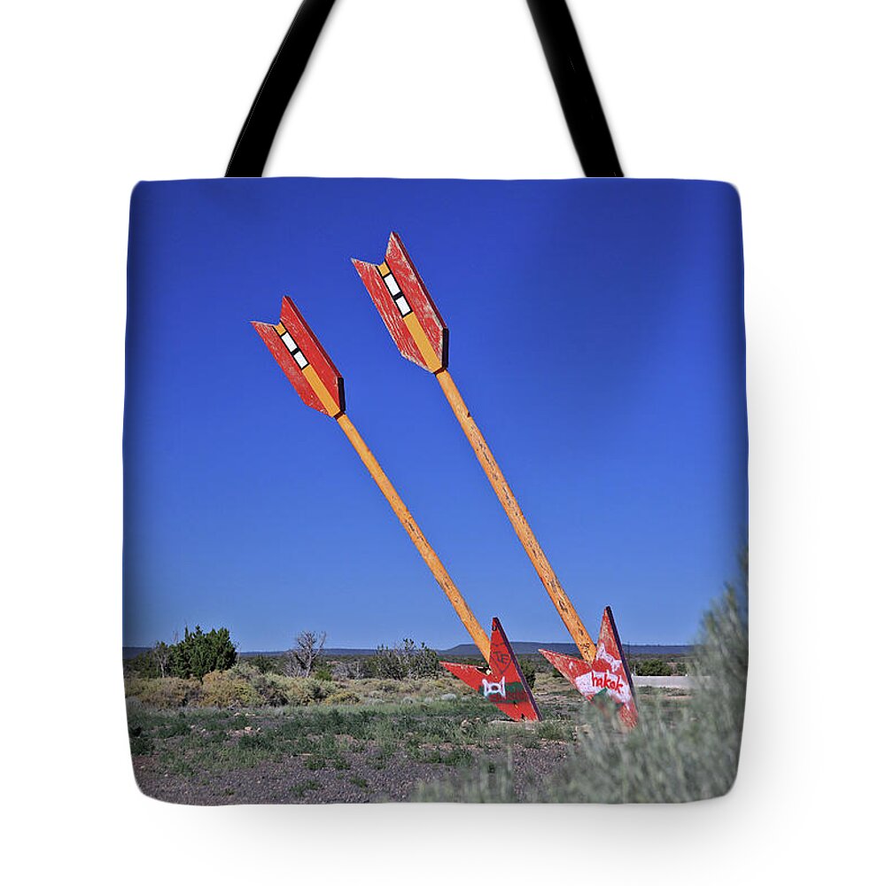 Americana Tote Bag featuring the photograph Twin Arrows by Gary Kaylor