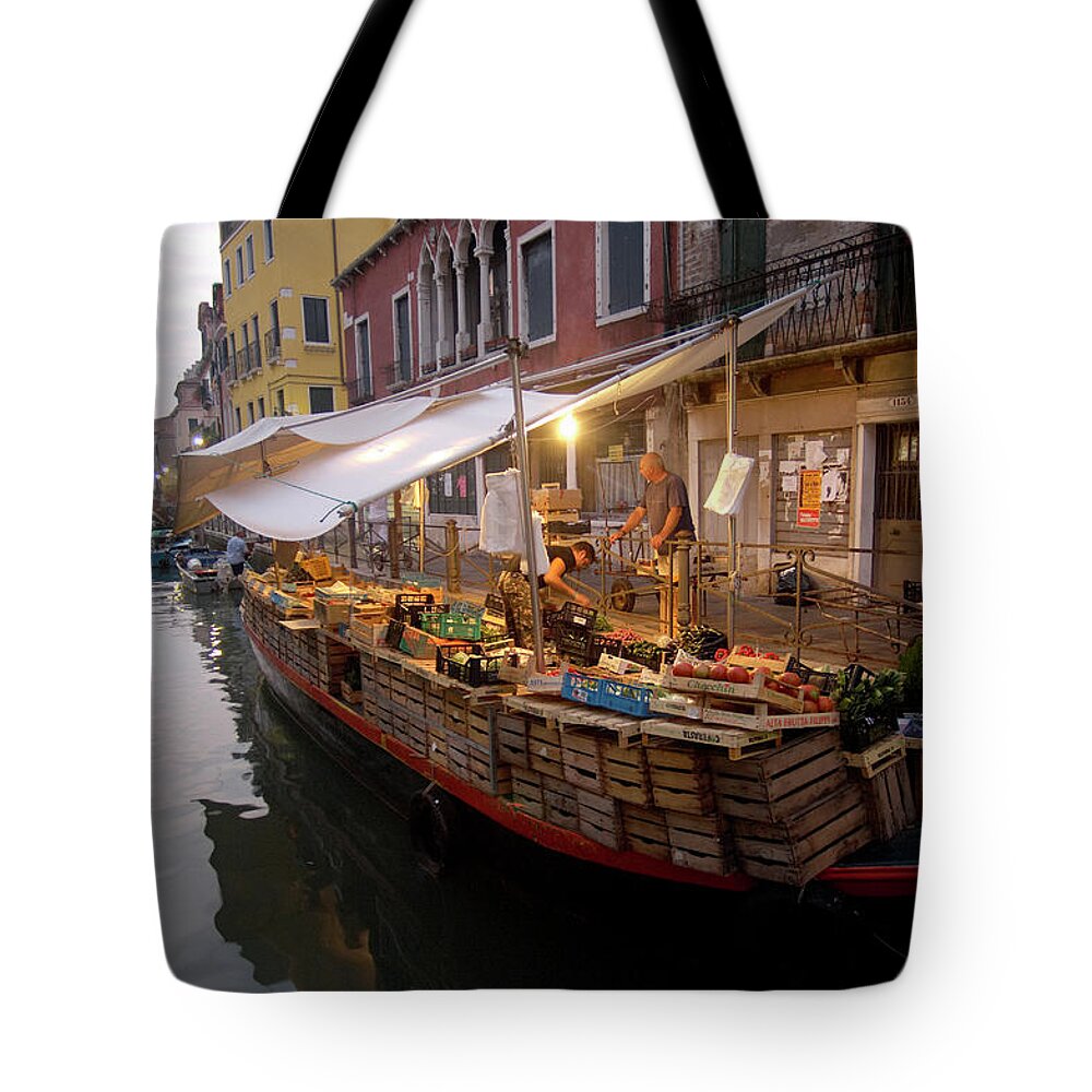 People Tote Bag featuring the photograph Vegetable Boat In Venice by Andrea Pistolesi