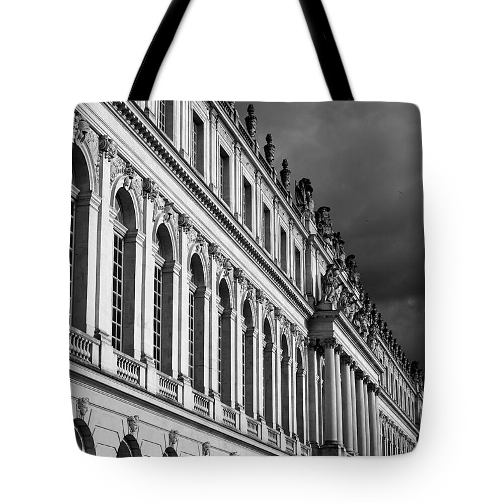 Versailles Tote Bag featuring the photograph Versailles 18b by Andrew Fare