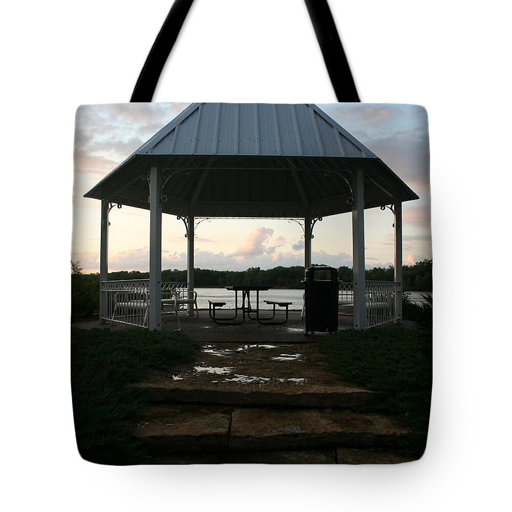 Wabasha Pavilion Tote Bag featuring the photograph Wabasha Pavilion by Dylan Punke