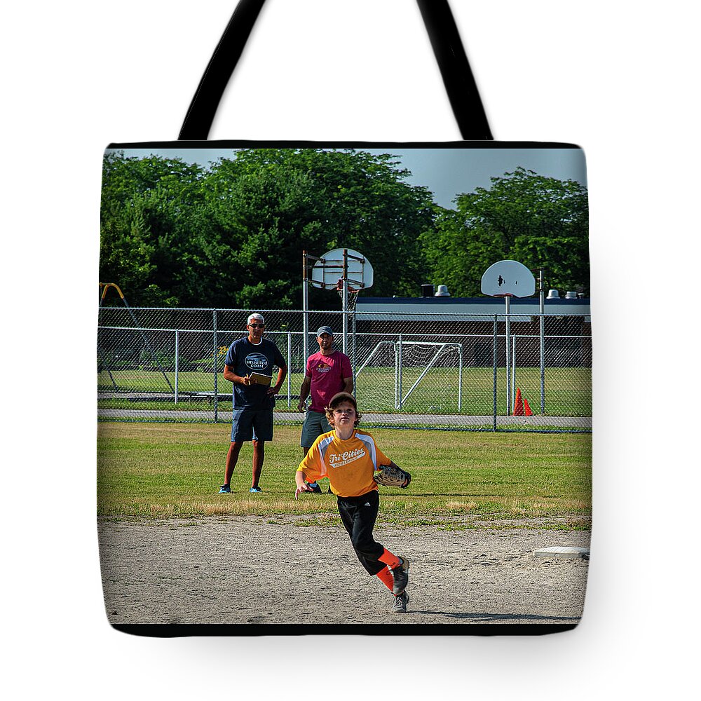 Michigan Tote Bag featuring the photograph Xander by Phyllis Spoor