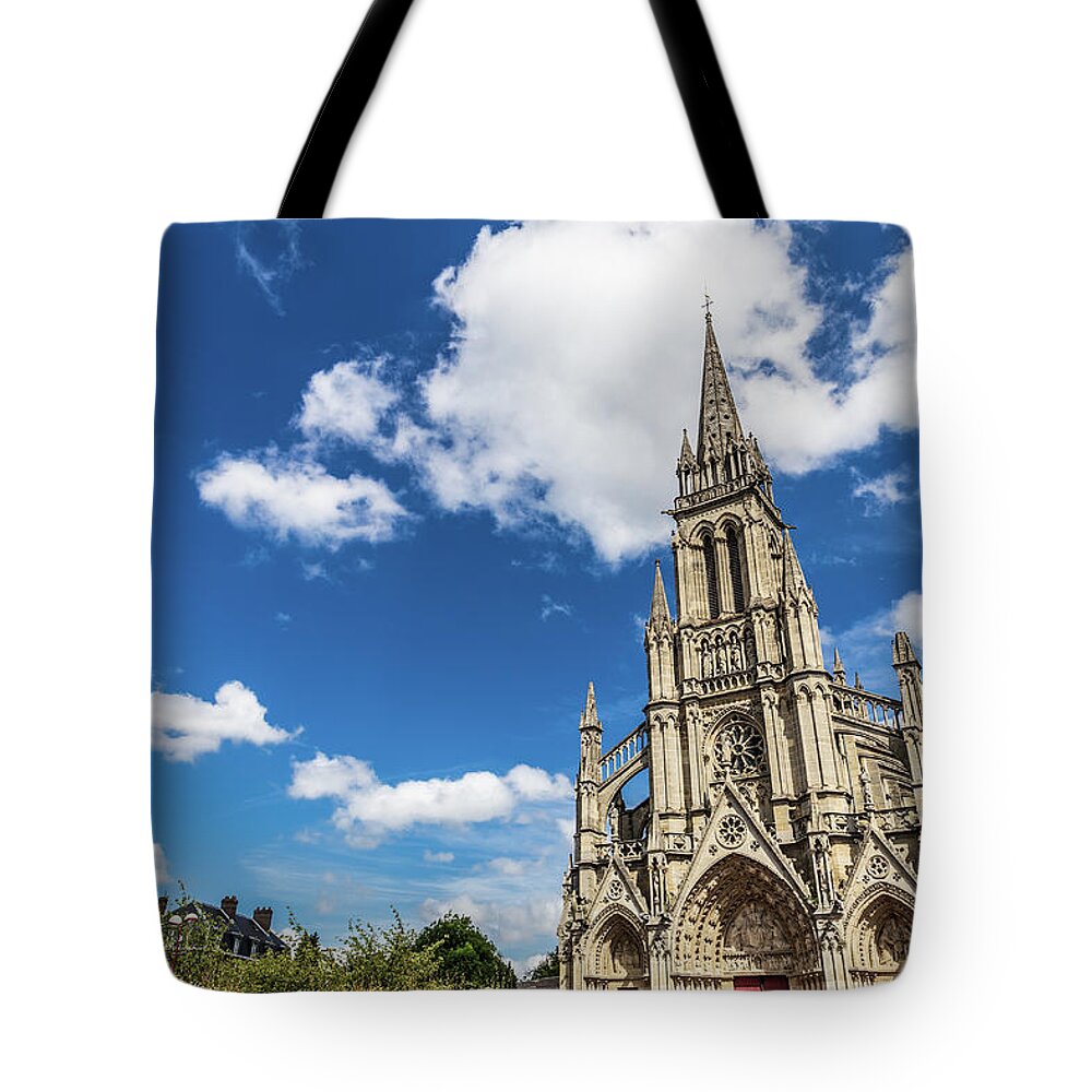 Bonsecours Tote Bag featuring the photograph Basilique Notre-Dame de Bonsecours by Fabiano Di Paolo