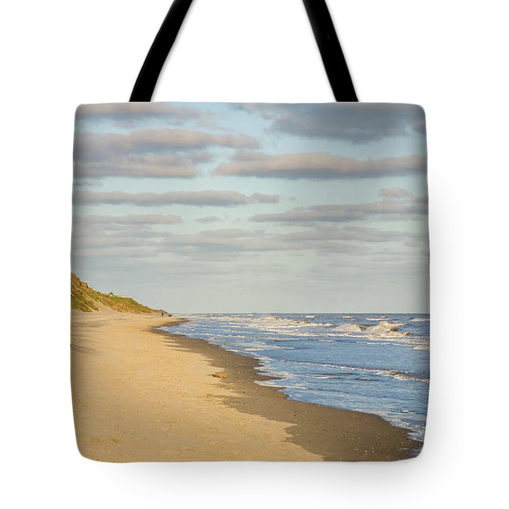 Travel Tote Bag featuring the photograph Blackwater beach, County Wexford, Ireland. #1 by Ian Middleton