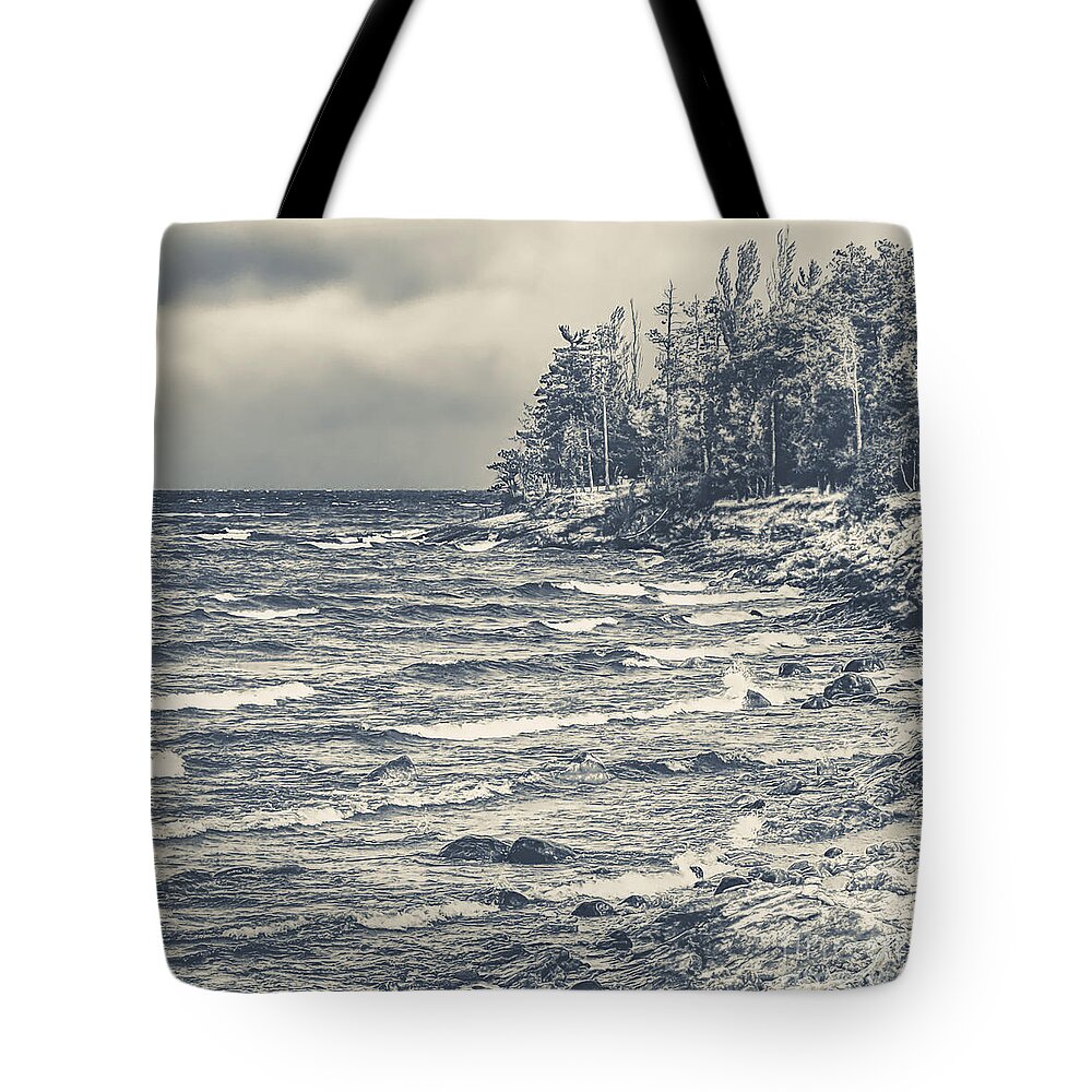 Presque Isle Tote Bag featuring the photograph Lake Superior by Phil Perkins