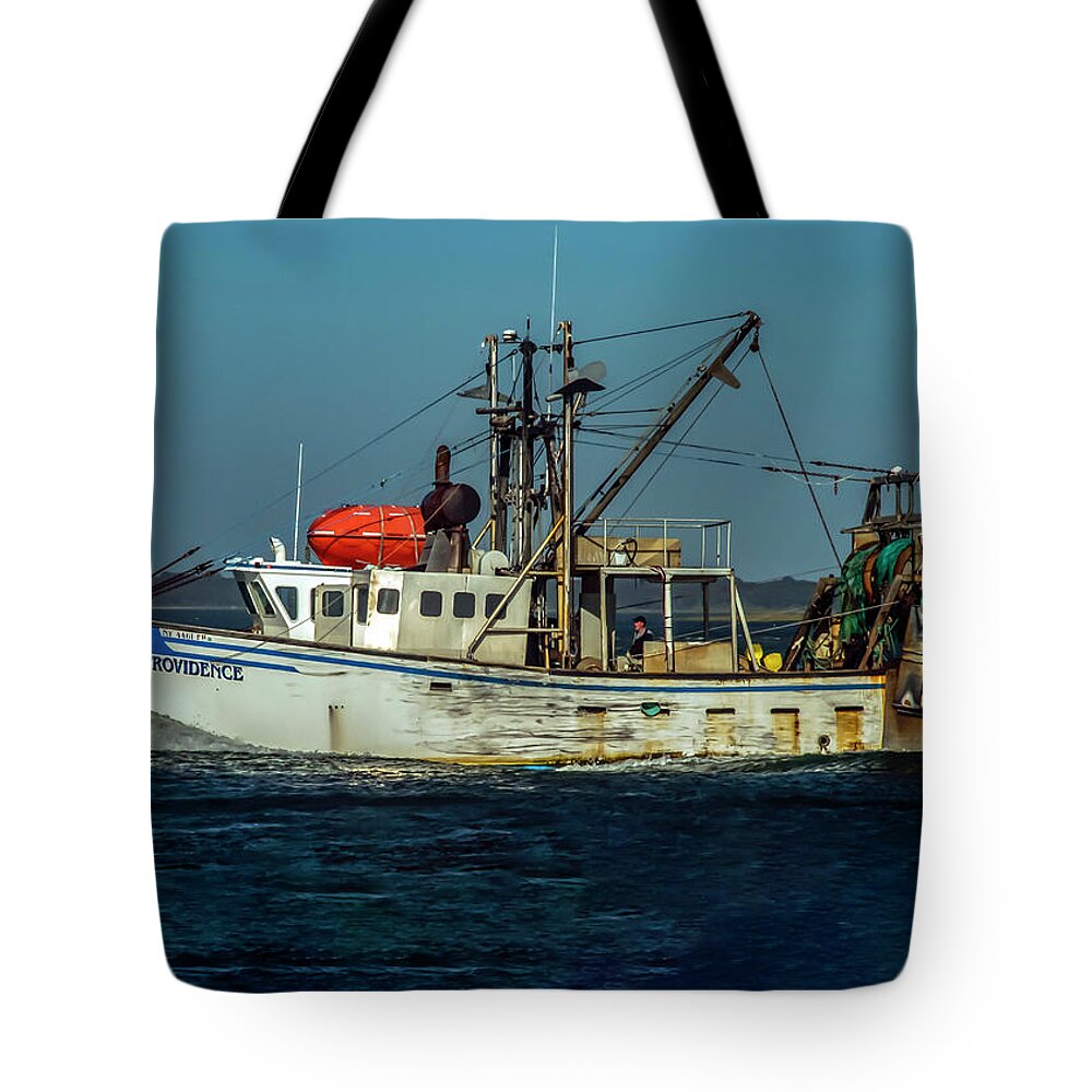 Ship Tote Bag featuring the photograph Providence by Cathy Kovarik