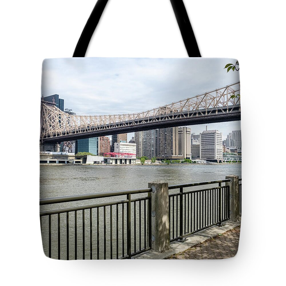 New York Tote Bag featuring the photograph Queensborough bridge #1 by Alberto Zanoni