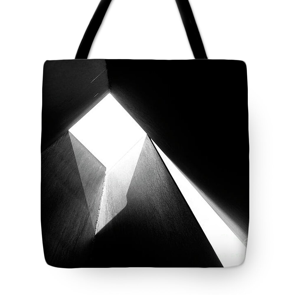  Tote Bag featuring the photograph Sera2 by Mary Kobet