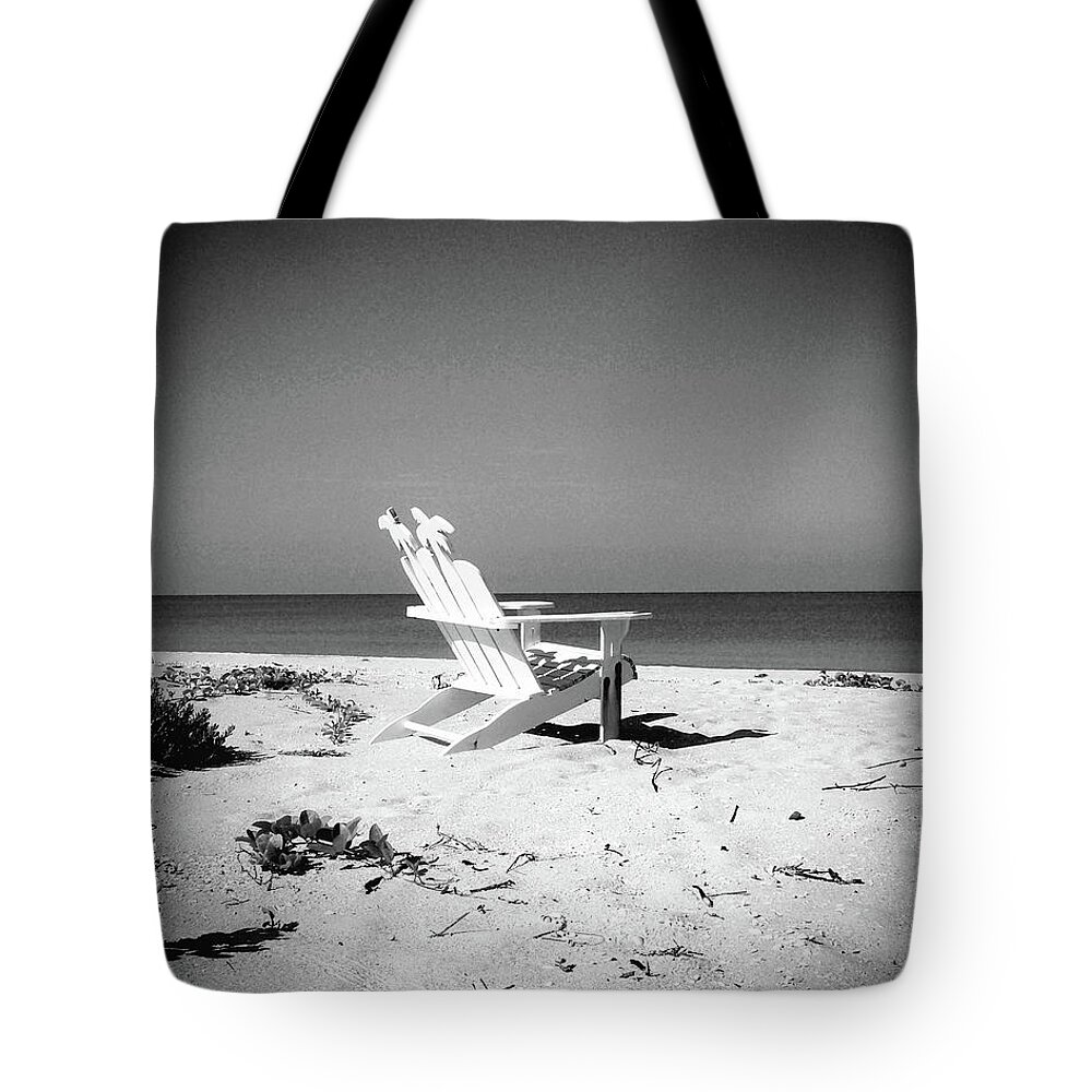 Florida Tote Bag featuring the photograph The Life - BW #1 by Chris Andruskiewicz