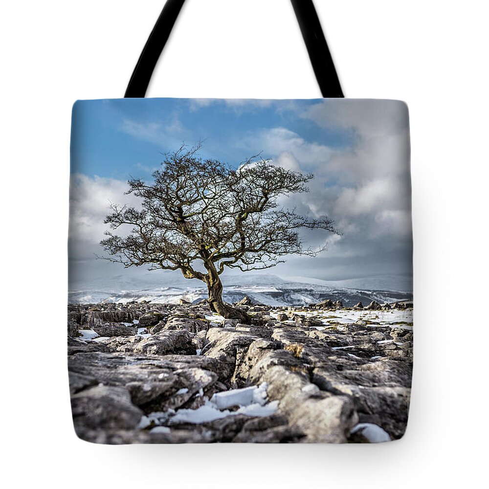 England Tote Bag featuring the photograph Winskill Stones by Tom Holmes Photography