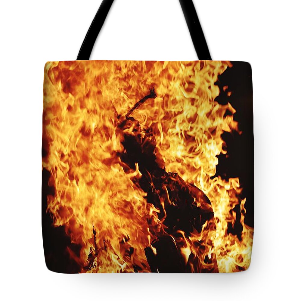 Hell Tote Bags