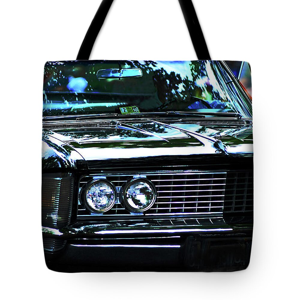 Car Tote Bag featuring the photograph 1964 Buick by Bill Jonscher