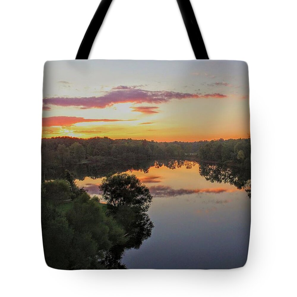  Tote Bag featuring the photograph Tinkers Creek Park Sunset by Brad Nellis