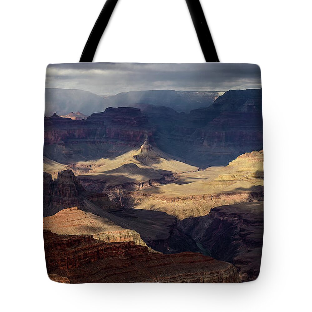  Tote Bag featuring the photograph Grand Canyon #3 by G Lamar Yancy
