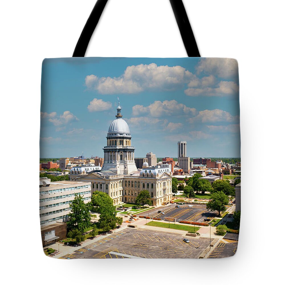 Usa Tote Bag featuring the photograph Illinois state capitol in Springfield Illinois #6 by Eldon McGraw