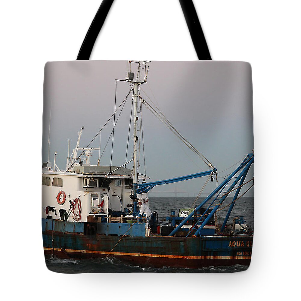 Anna Maria Island Tote Bag featuring the photograph Aqua Quest at Sea by Custom Aviation Art