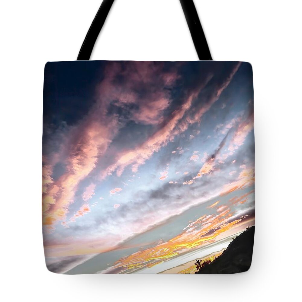 Icon Tote Bag featuring the photograph Abstracted by a Moment of Resplendant Luminosity by Judy Kennedy