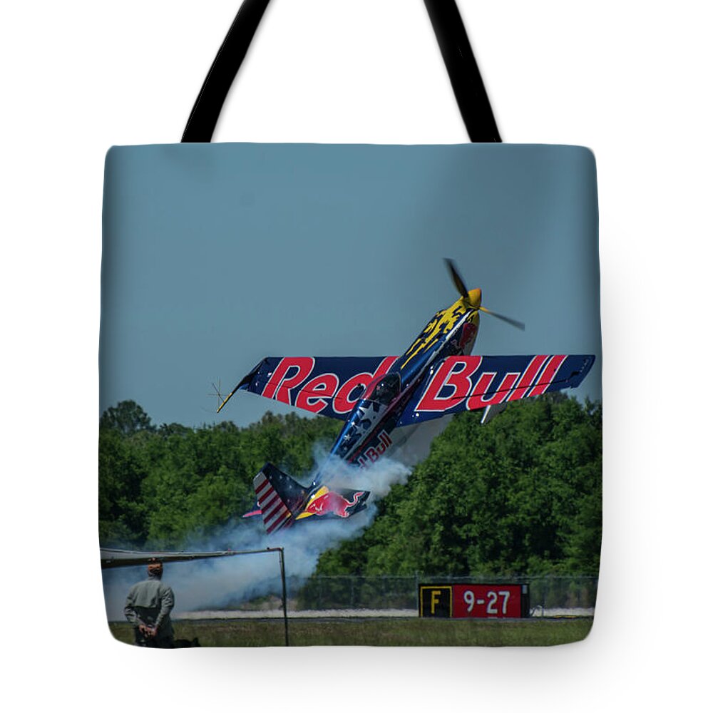 Airplane Tote Bag featuring the photograph Airplane Takeoff by Carolyn Hutchins