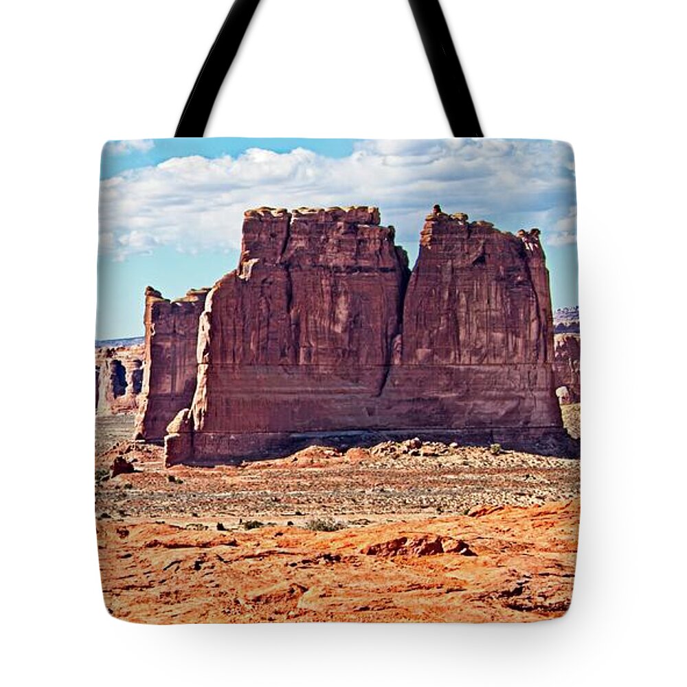 Arches Tote Bag featuring the photograph A KodaChrome Moment by Loren Gilbert