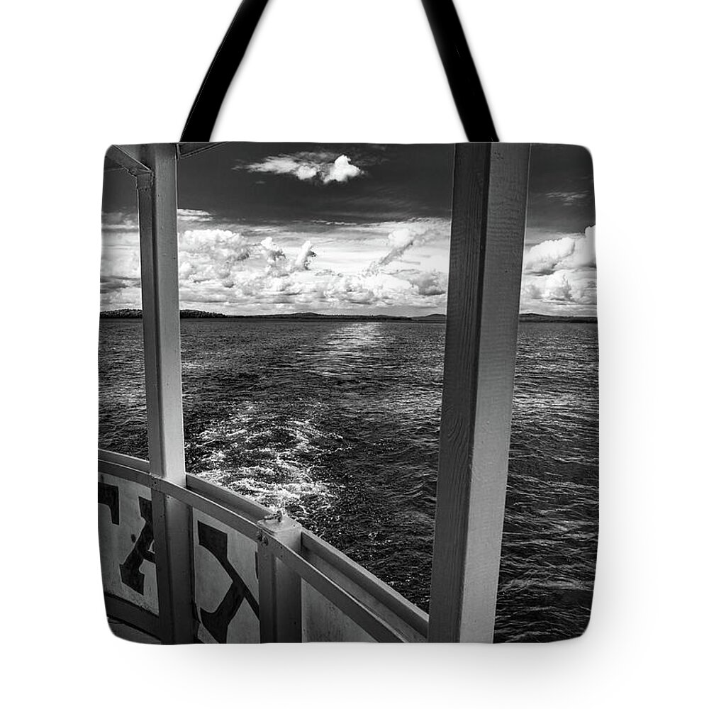 Katahdin Tote Bag featuring the photograph Astern by John Meader