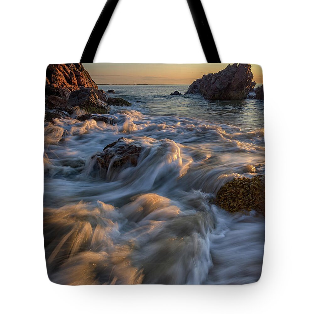 Marginal Way Tote Bag featuring the photograph August Tides in Ogunquit by Kristen Wilkinson