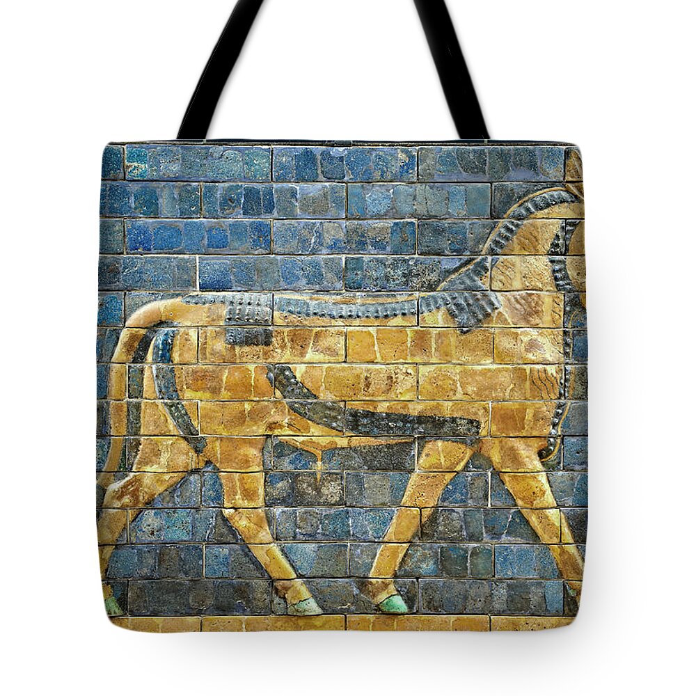 Auroch Tote Bag featuring the photograph Aurochs glazed panel from the Ishtar Gate - Babylon 575 BC - Istanbul Archseological Museum by Paul E Williams